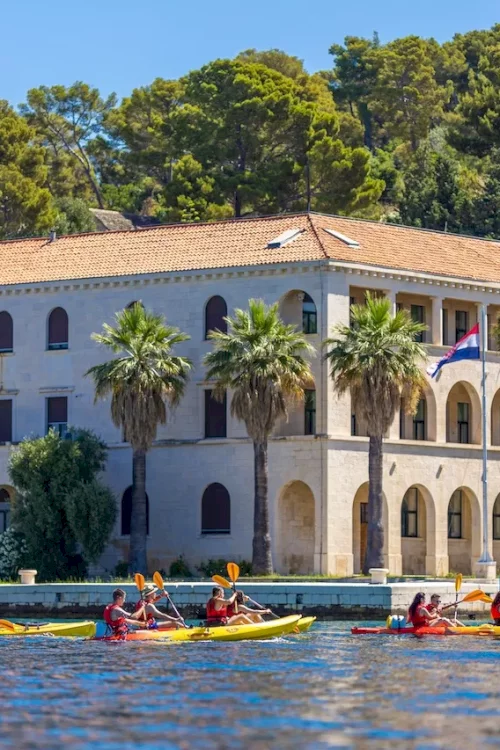 split-sea-kayaking-adriatic